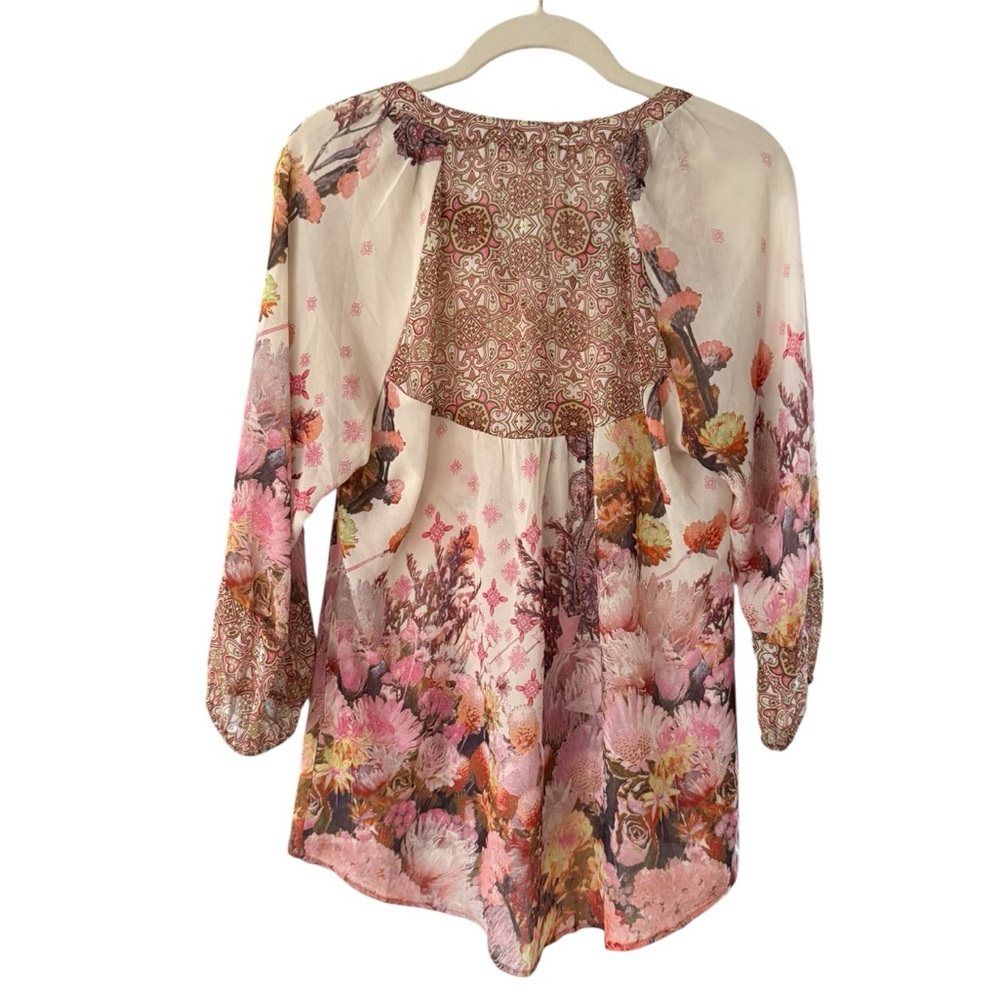 Fig & Flower Boho Pink Cream Floral Blouse Size Small - Picture 4 of 16